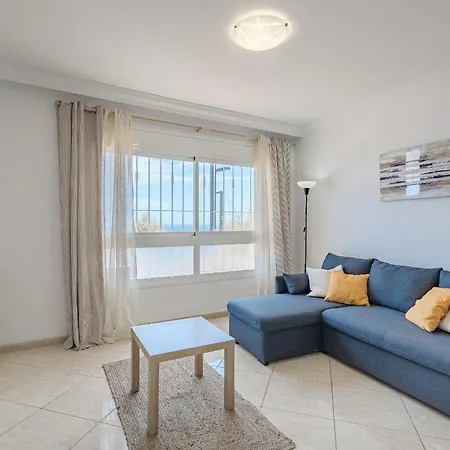 Apartman New Elegance By The Sea, Playa San Juan, Tenerife